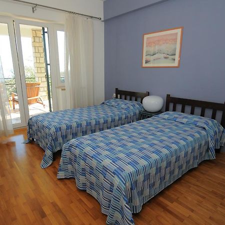 Apartment Kisic 3 Icici Luaran gambar